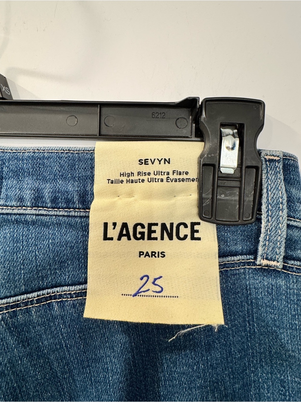 NWT L’agence Sevyn High Rise Ultra Flare - Picture 6 of 6
